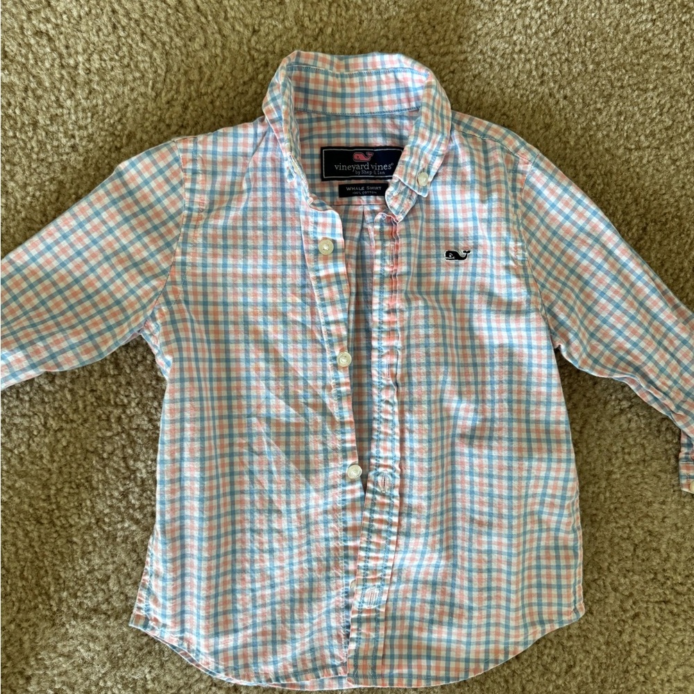 Vineyard vines 2t shirt